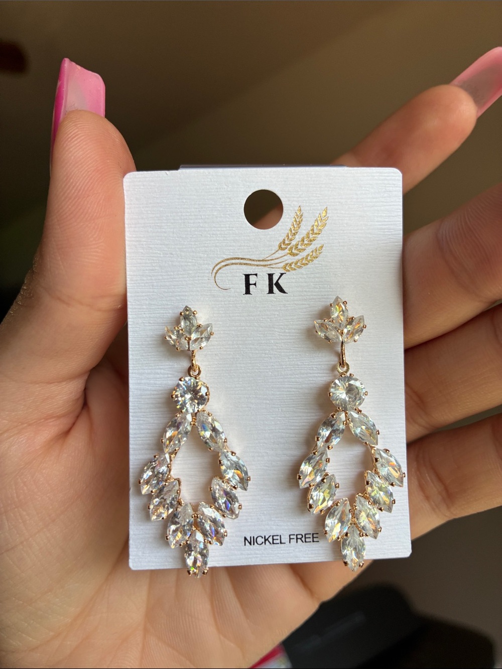 2/$25🎀 Gold-Tone Clear Crystal Drop Earrings - Clear
